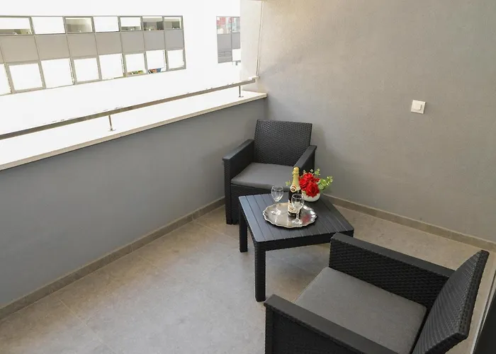 Appartement M&t With Garage,near The Old Town Zadar